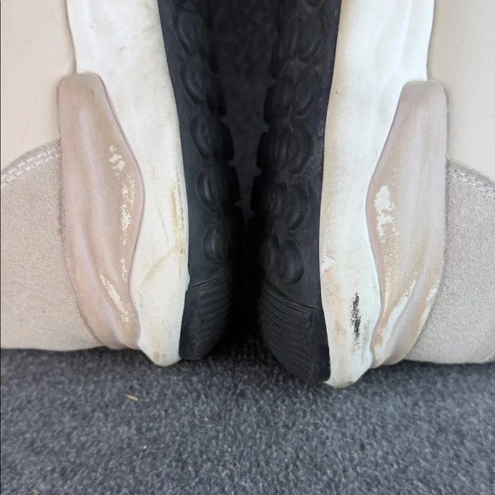 Vintage Havana Women's Nude Glitter Star/Tan‎ Sneakers Shoes Casual Size 7.5